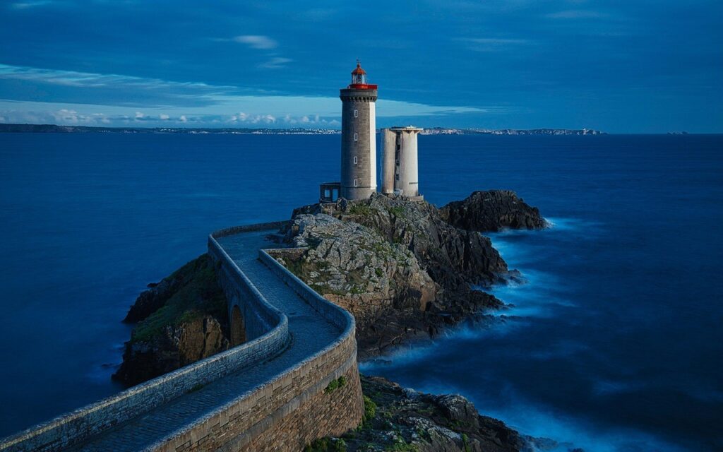 Potrzeba warsztatów strategicznych.